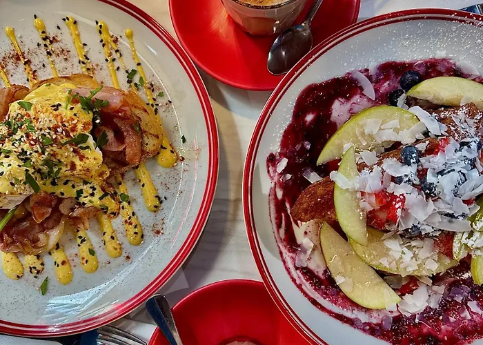 Bounce MelbourneHostel